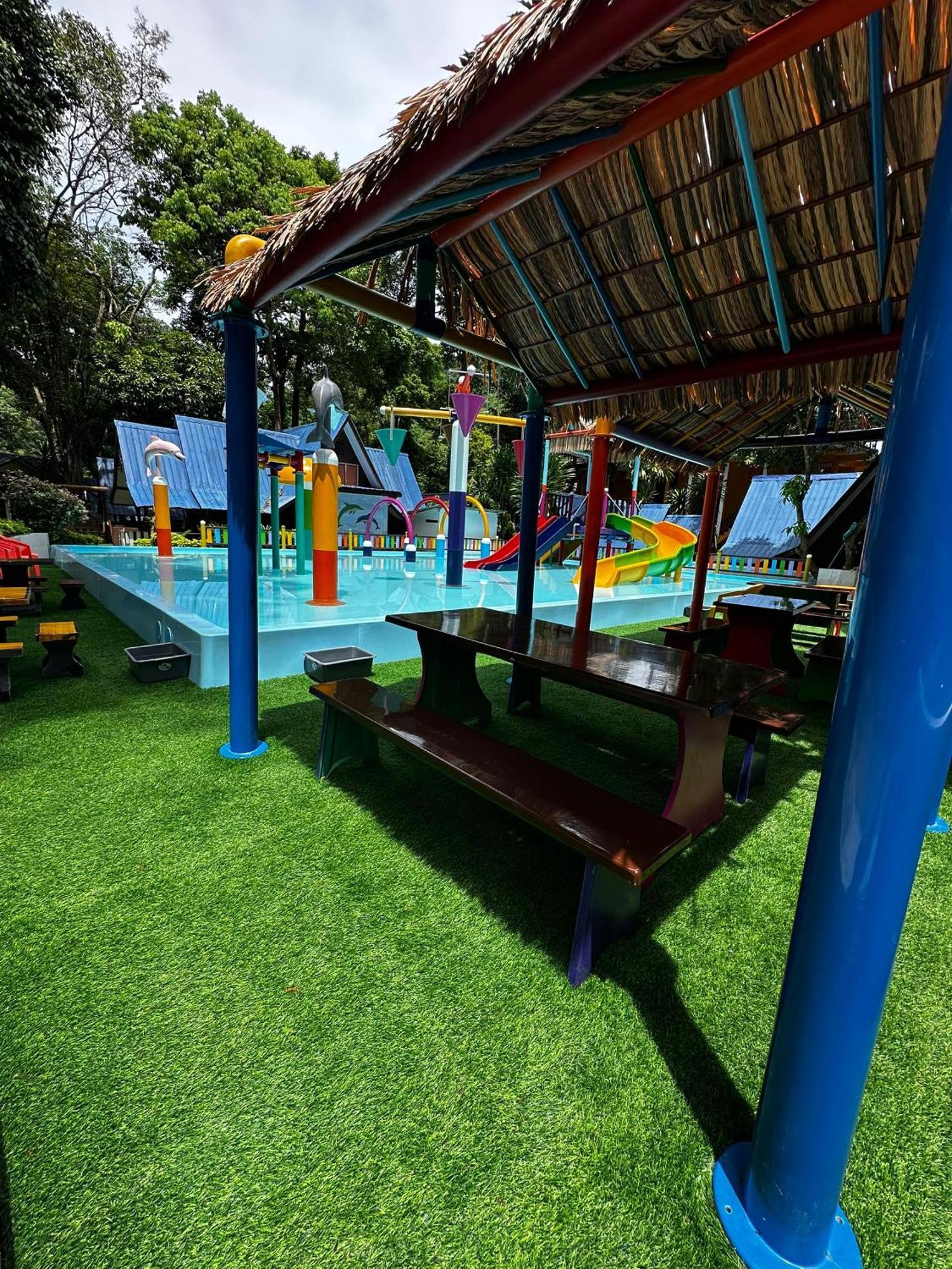 Shari-La Perhentian Island Resort Kampong Pasir Panjang  Екстериор снимка